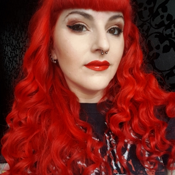 Meet your Posher, Sofia - Picture 3 of 4